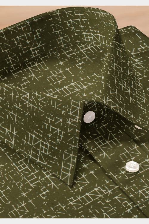 Blackdobby Men’s Abstract Seamless Print Shirt – Panoramic Edition in Turtle Green